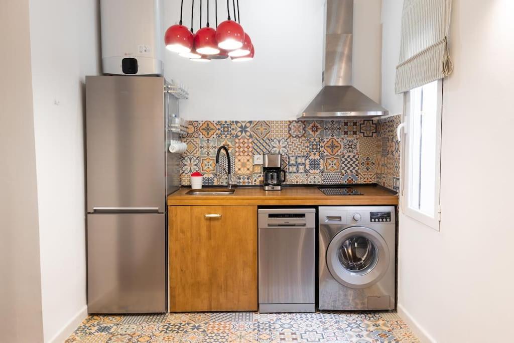 Encantador Apartamento Reformado En Tetuan By Bebalmy Madrid Extérieur photo